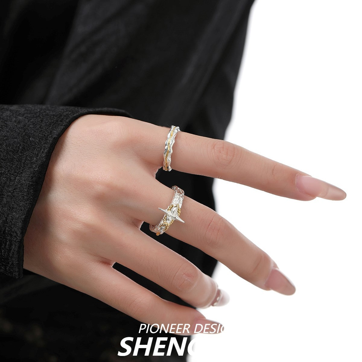 Women's Retro High-grade Light Luxury Sweet Cool Rings