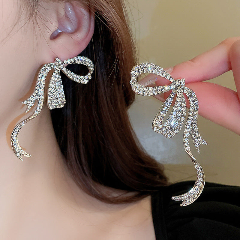 Needle Artificial Pearl Full Diamond Triangle Earrings