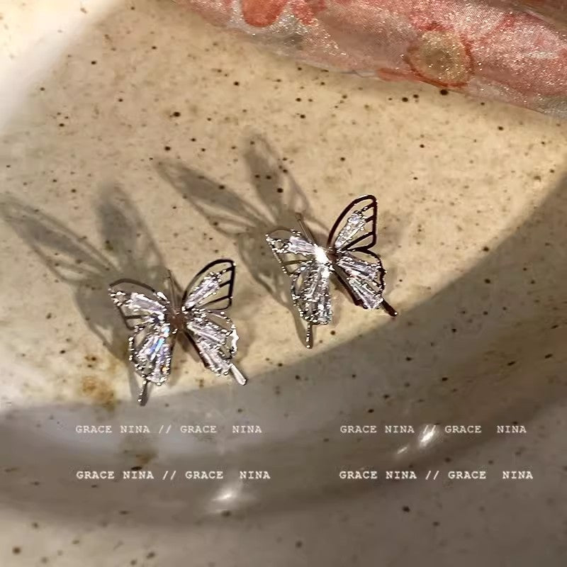 Women's Butterfly Ear Clip Without Pierced Exquisite Minority Light Luxury Earrings