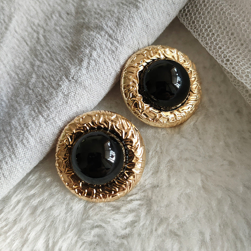 Embossed Round Black Sier Needle Simple National Earrings