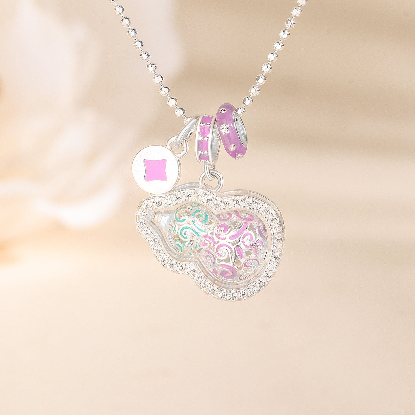 Women's Sier Enamel Smart Gourd Exquisite Rotatable Necklaces