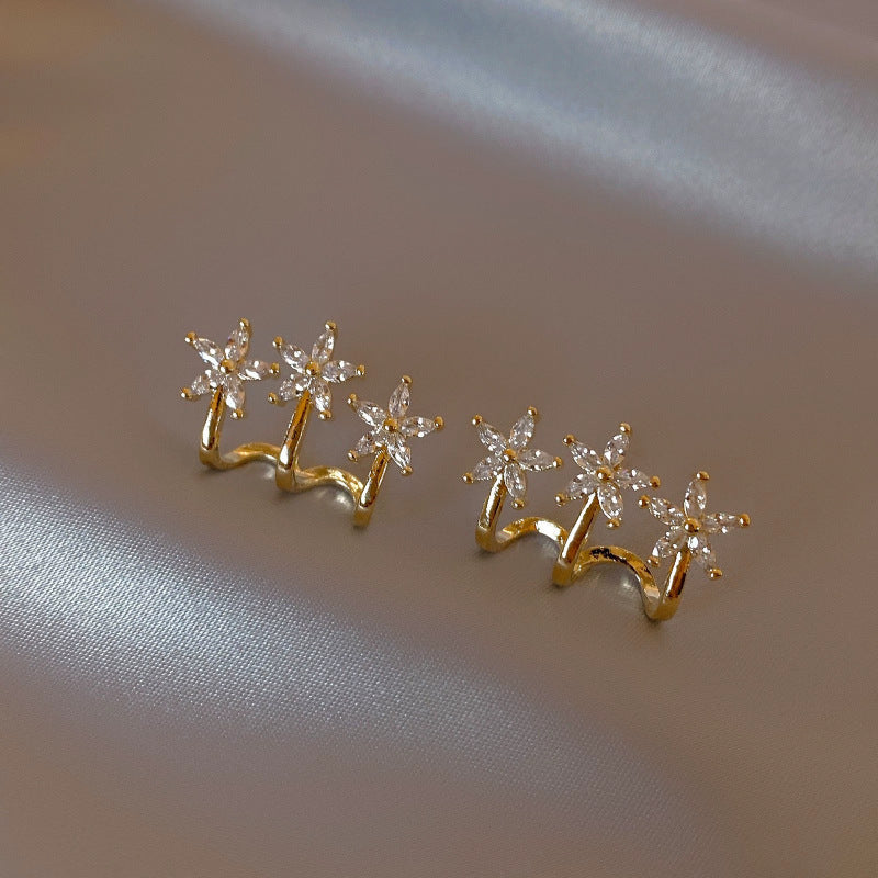 Women's Fashionable Design Elegant Generous High-grade Light Earrings