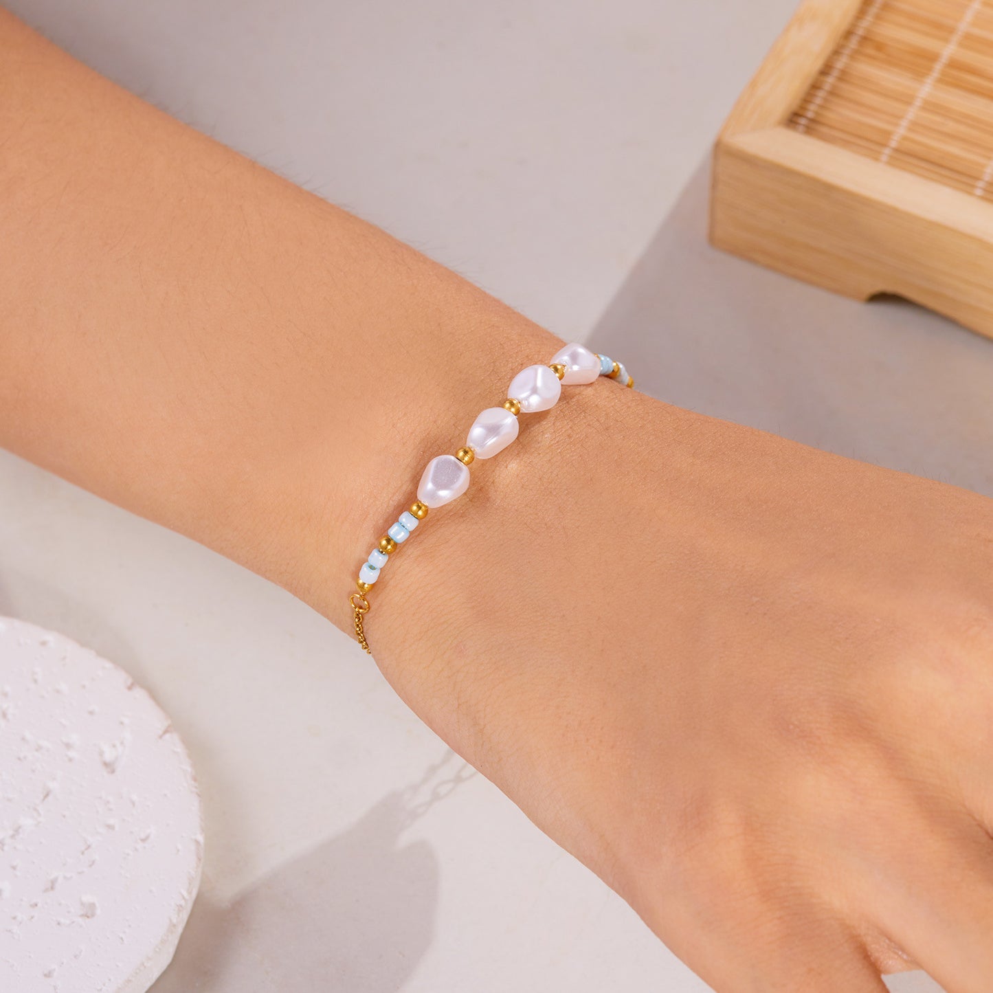 Women's Steel Imitation Pearl Fashionable Handmade Elegant Bracelets