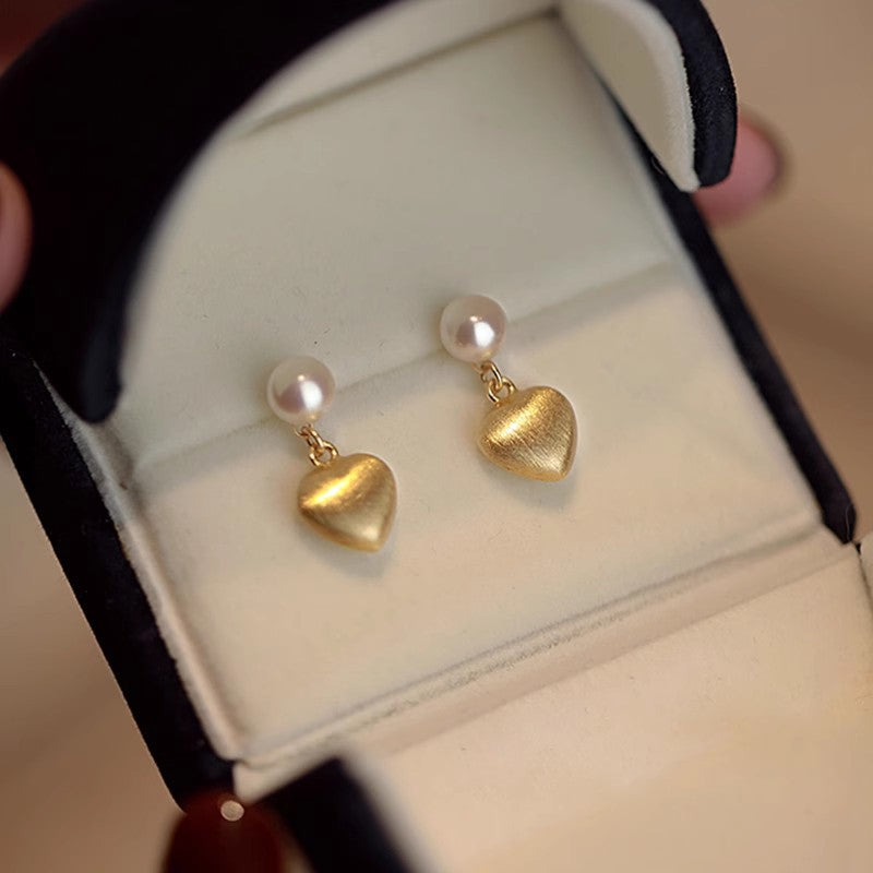 Brushed Love Freshwater Pearl Ear Design Earrings