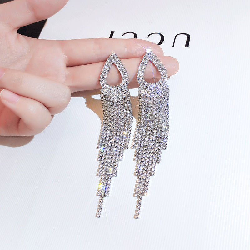 Women's Needle Water Drop Diamond Long Fringe Fashion Design Earrings