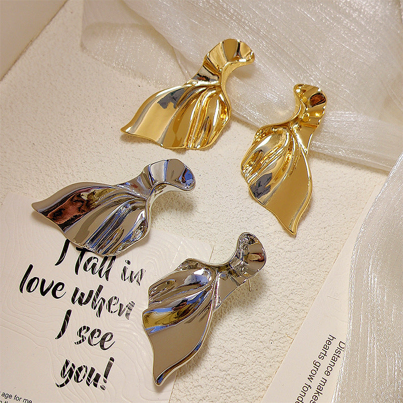 Pair Of Retro Affordable Luxury Mermaid Earrings