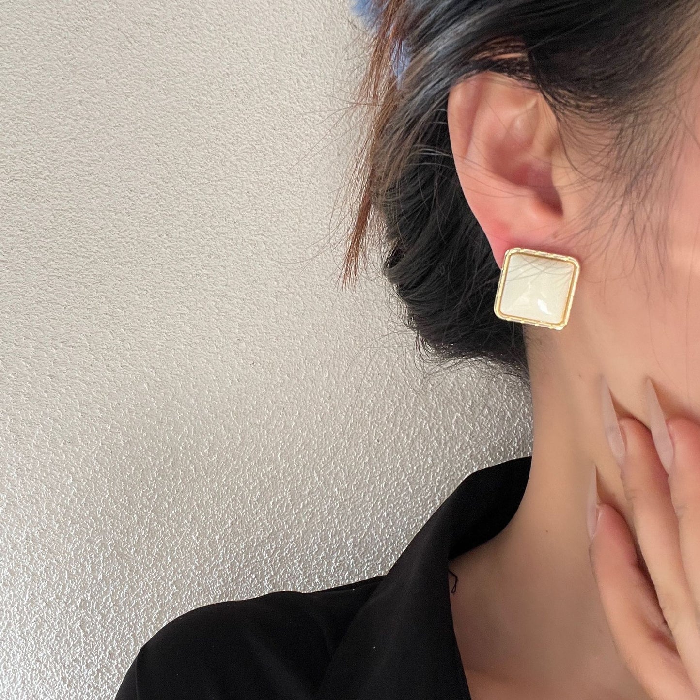 French Style Temperament White Geometric Elegant Trendy High-grade Earrings