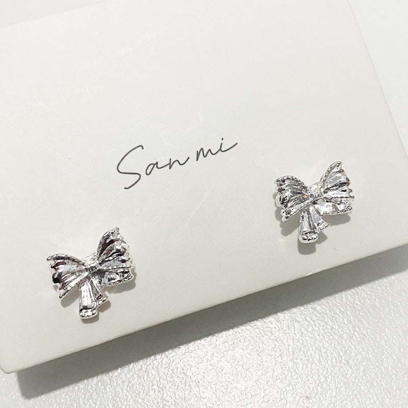 Fresh Plain Sier Plated Bow Female Small Simple Stud Earrings