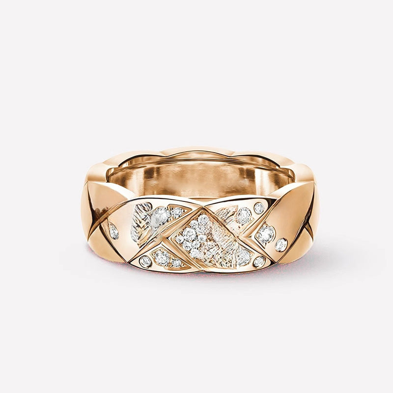 Fashion Plaid Female Rose Platinum Couple Rings