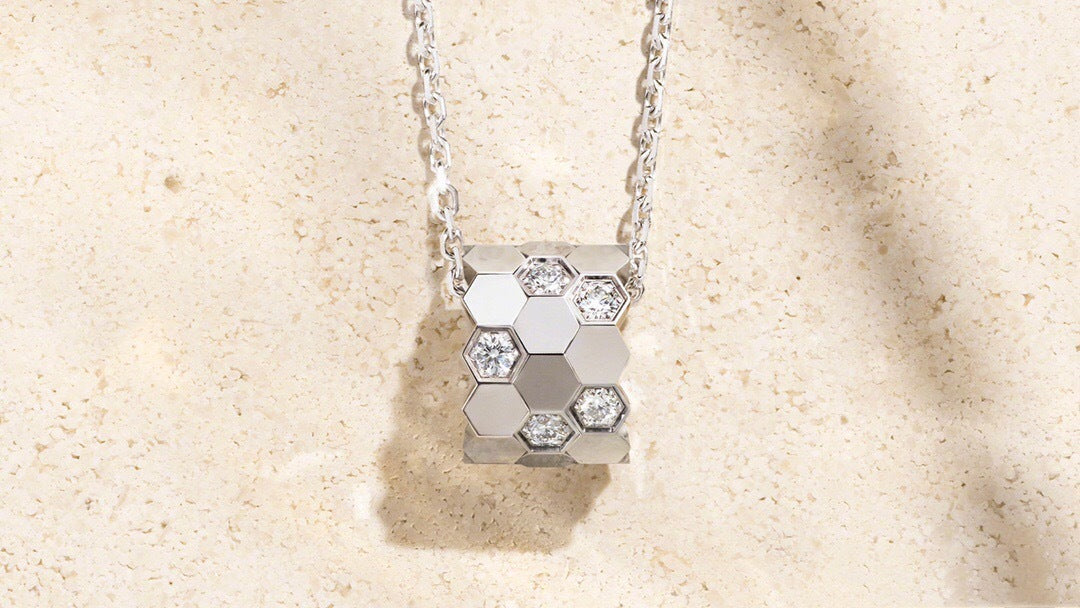 Cutting Version Thick Electroplated Diamond Clavicle Necklaces