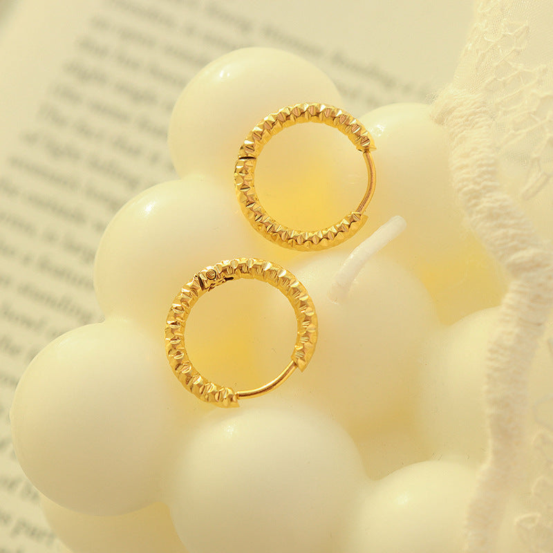 Circle Ear Clip Cold Wind Embossed Earrings