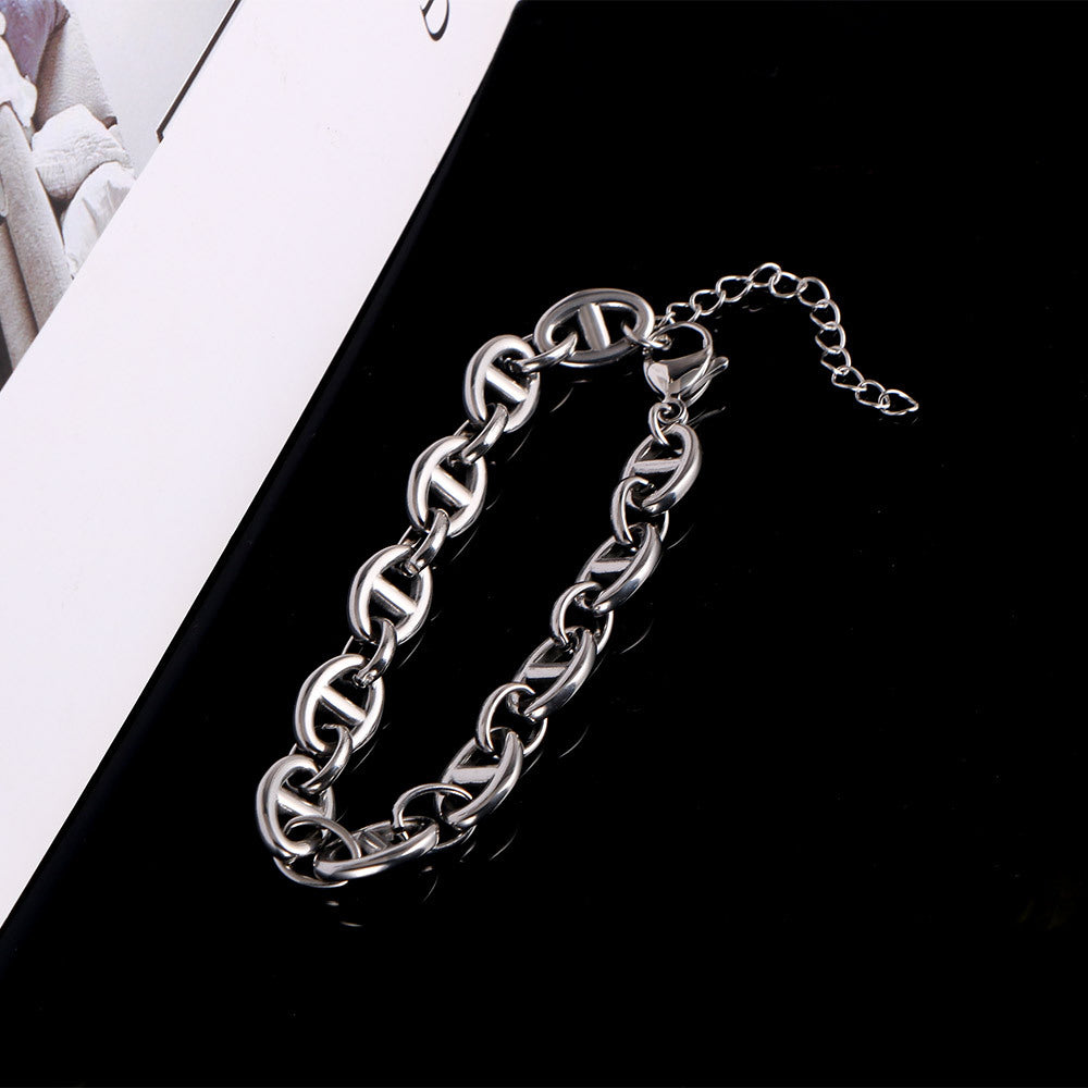 Stainless Steel Pig Nose Female Hollow Bracelets