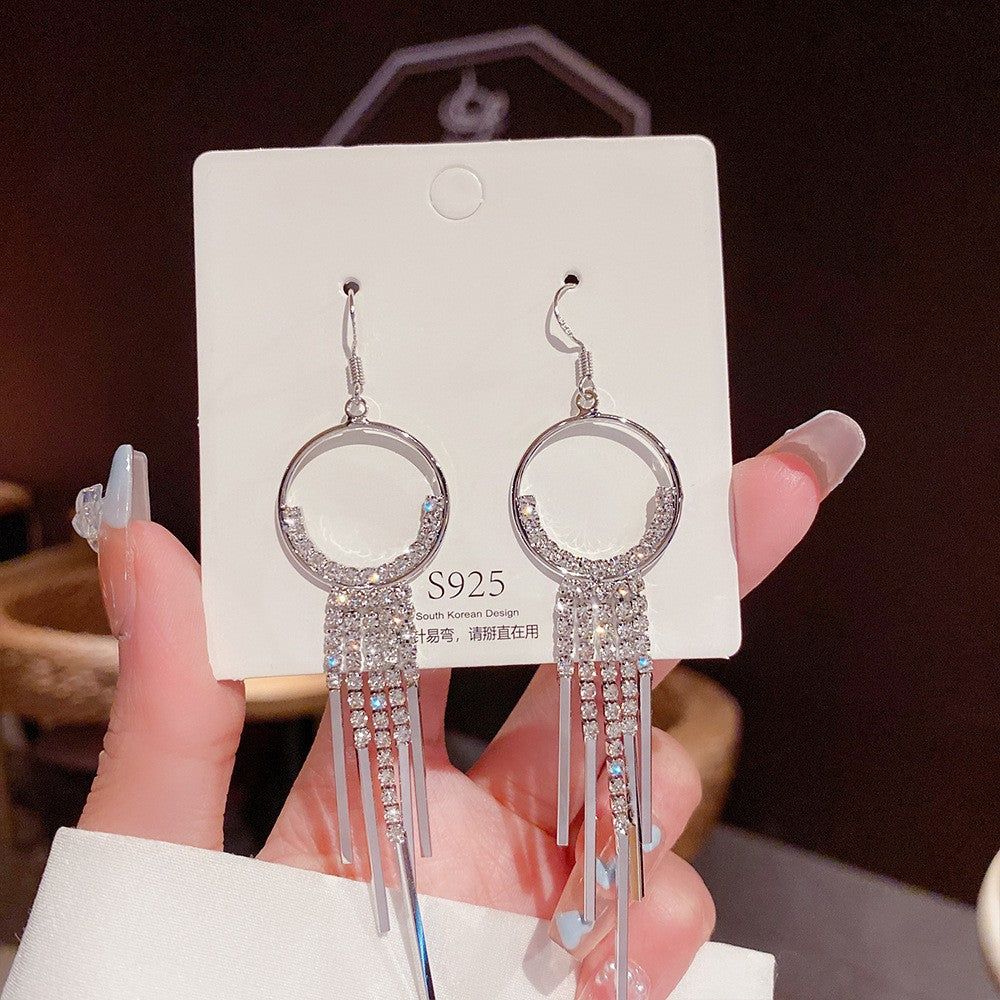 Women's Vintage Tassel Diamond High-grade Ear Minority Earrings