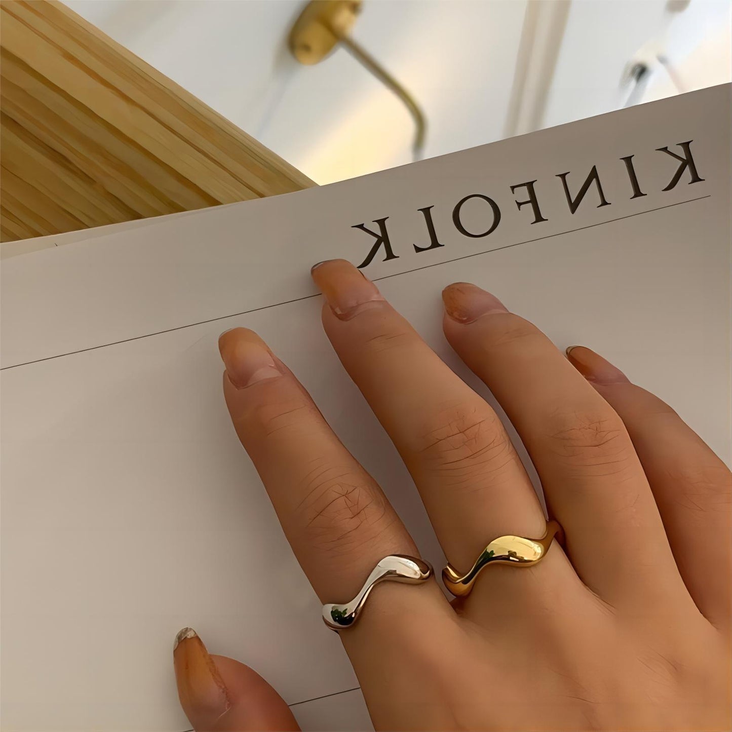 National Fashion Irregular Wave Pattern Smooth Opening Gold Rings