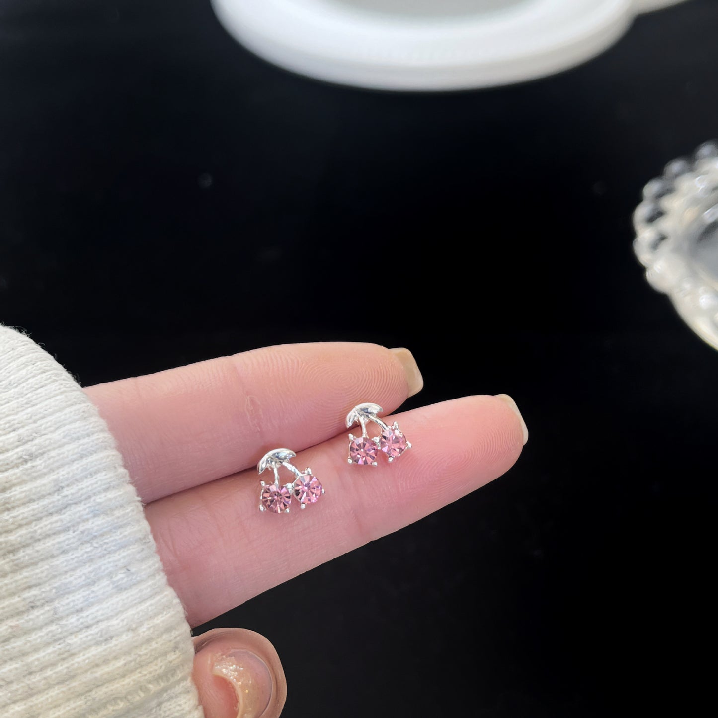 Cool Collection Female Zircon Temperament Live Earrings