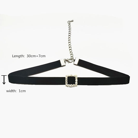 Hot Sexy Veet Short Clavicle Chain Necklaces