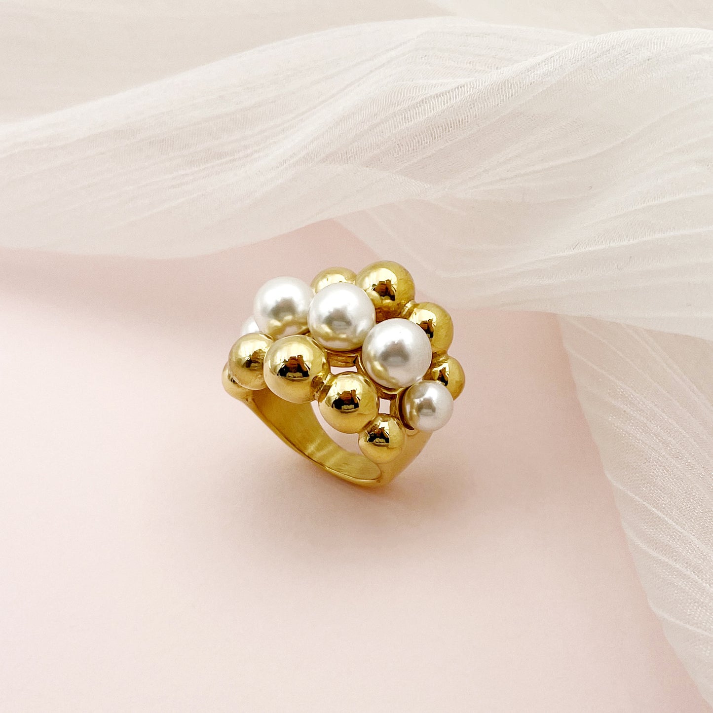 Fashion Natural Pearl Golden Balls Trendy Stainless Rings