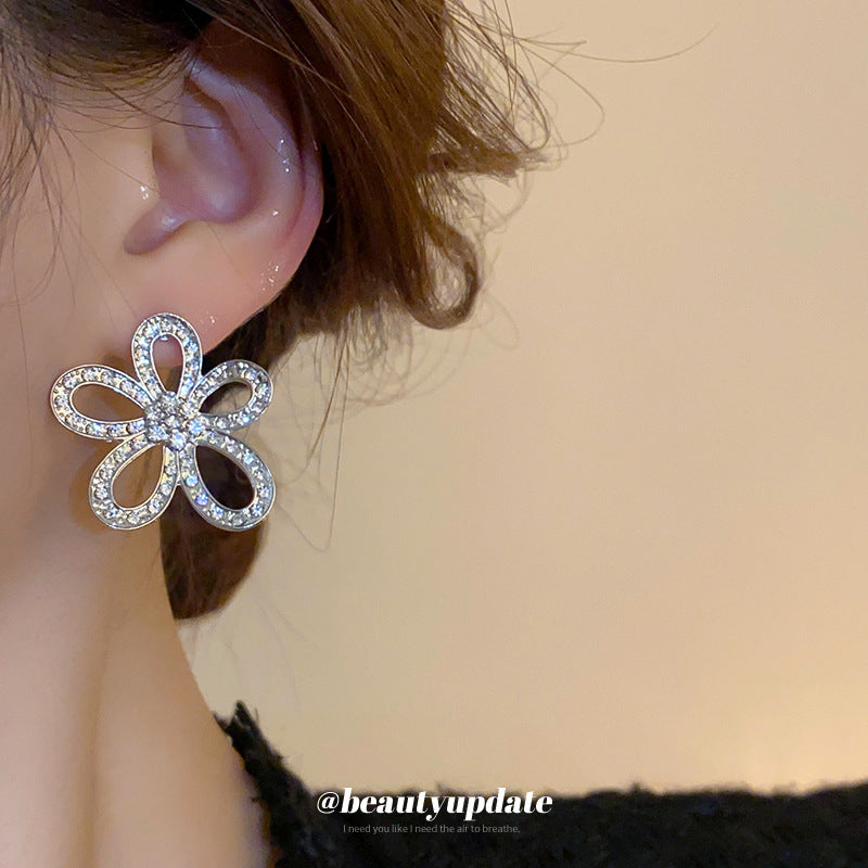 Sier Hollow Flower Affordable Luxury Fashion Earrings