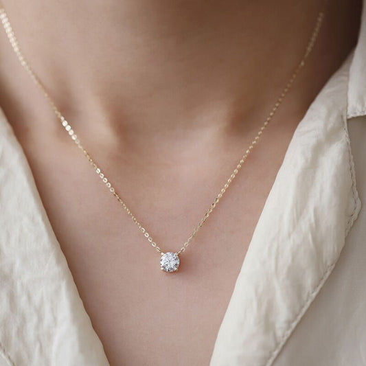Women's Super Flash Temperament Entry Lux Clavicle Chain Necklaces