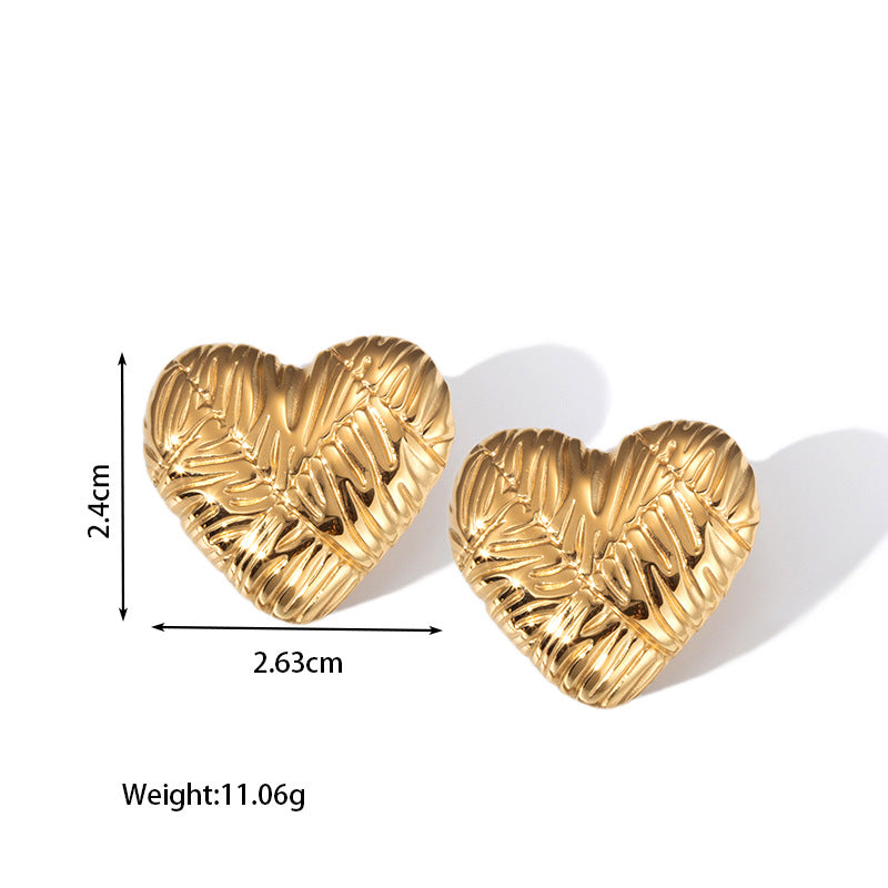 Stainless Steel Titanium Glossy Heart-shaped Design Corrugated Earrings