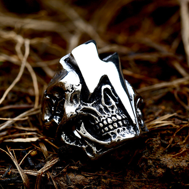 Punk Skull Retro Titanium Steel Lightning Rings