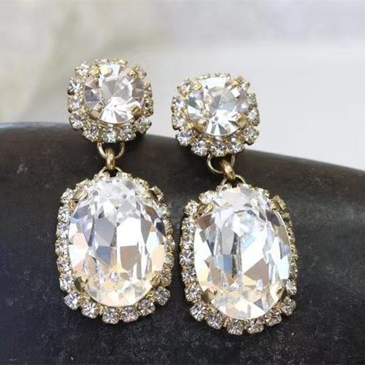 Women's Sells White Gem Copper Inlaid Diamond Oval Earrings