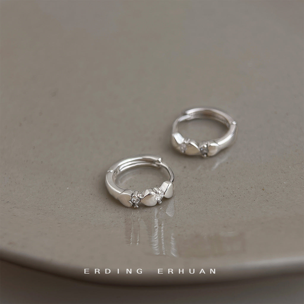 Cool Style Sier Heart-shaped Zircon Ear Earrings
