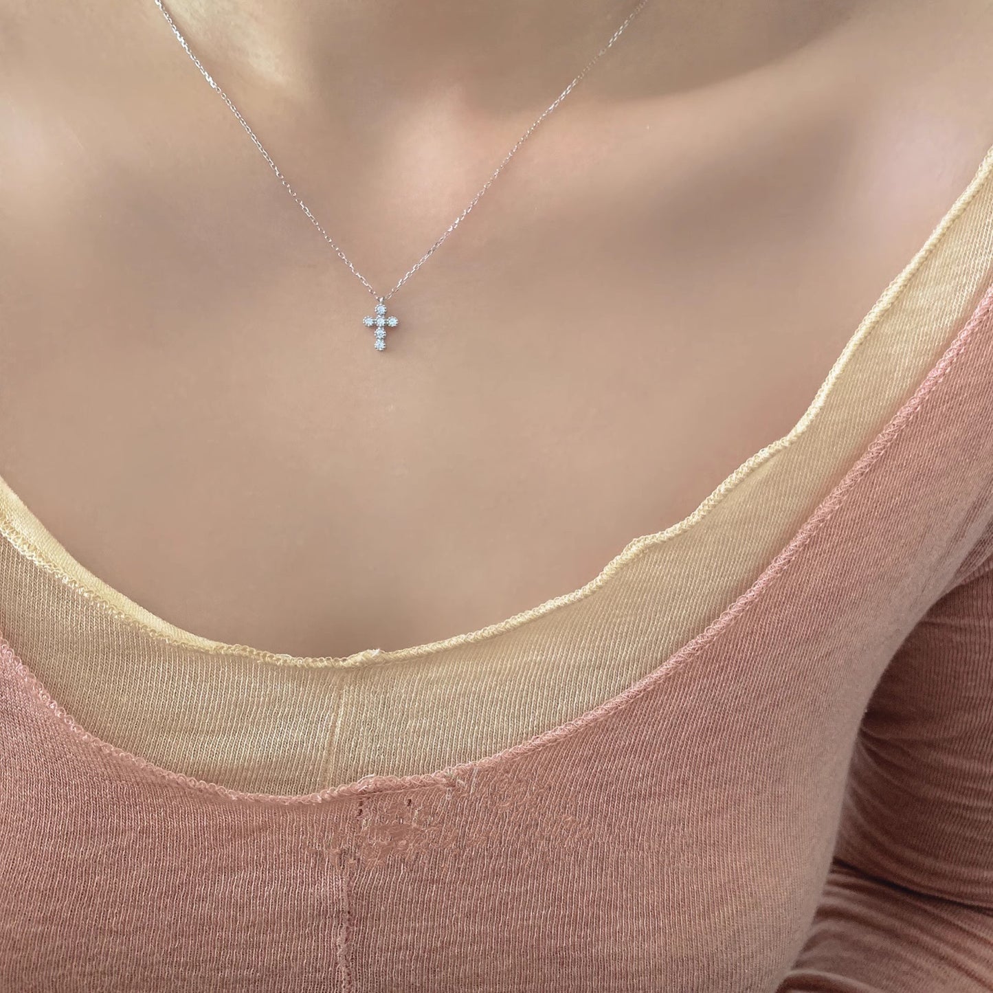 Women's Rhinestone Cross For Simple Compact Exquisite High-grade Necklace