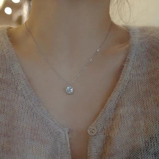 Women's Square Diamond Super Flash Light Luxury Necklaces