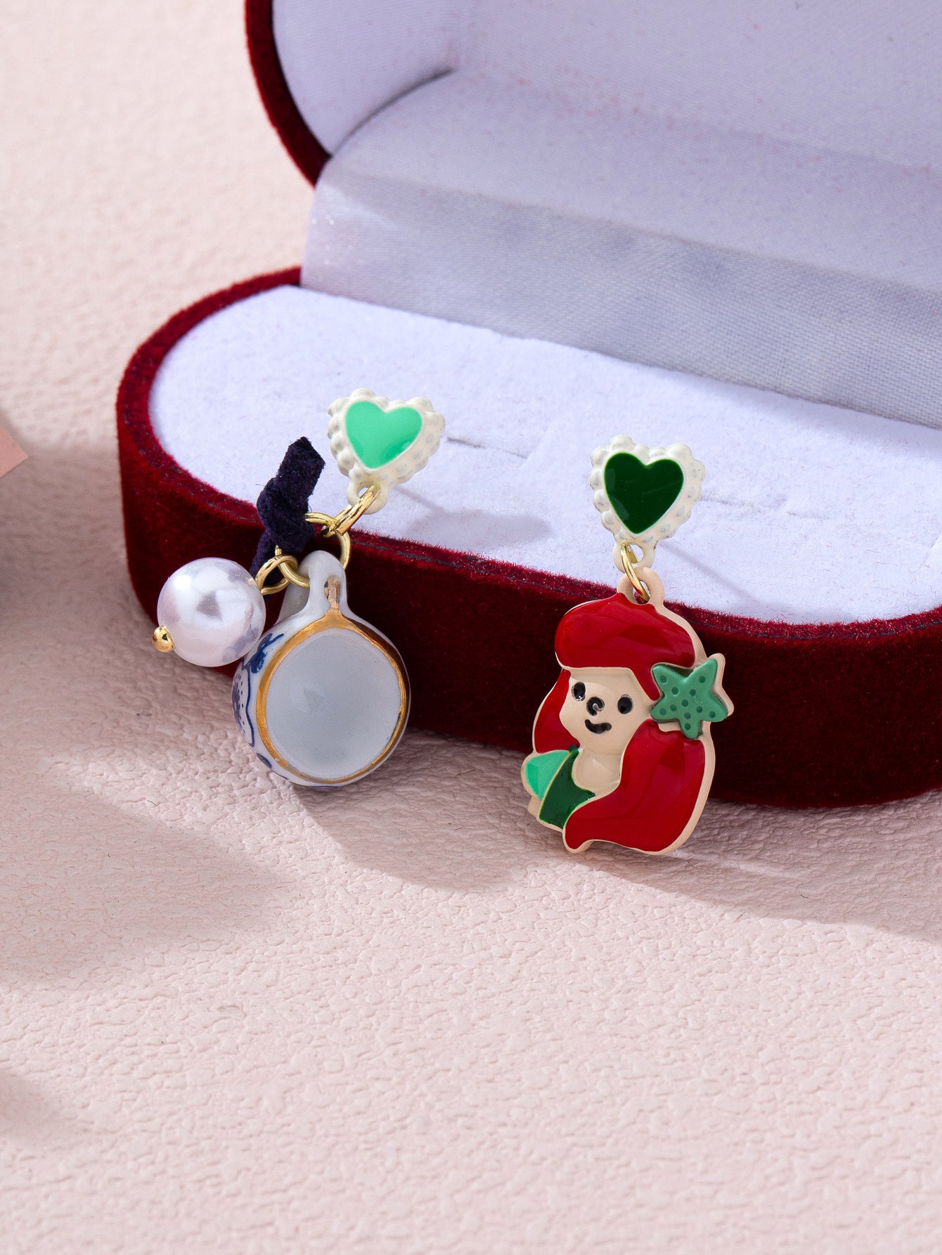 Princess On The Run Red Bow Stud Earrings