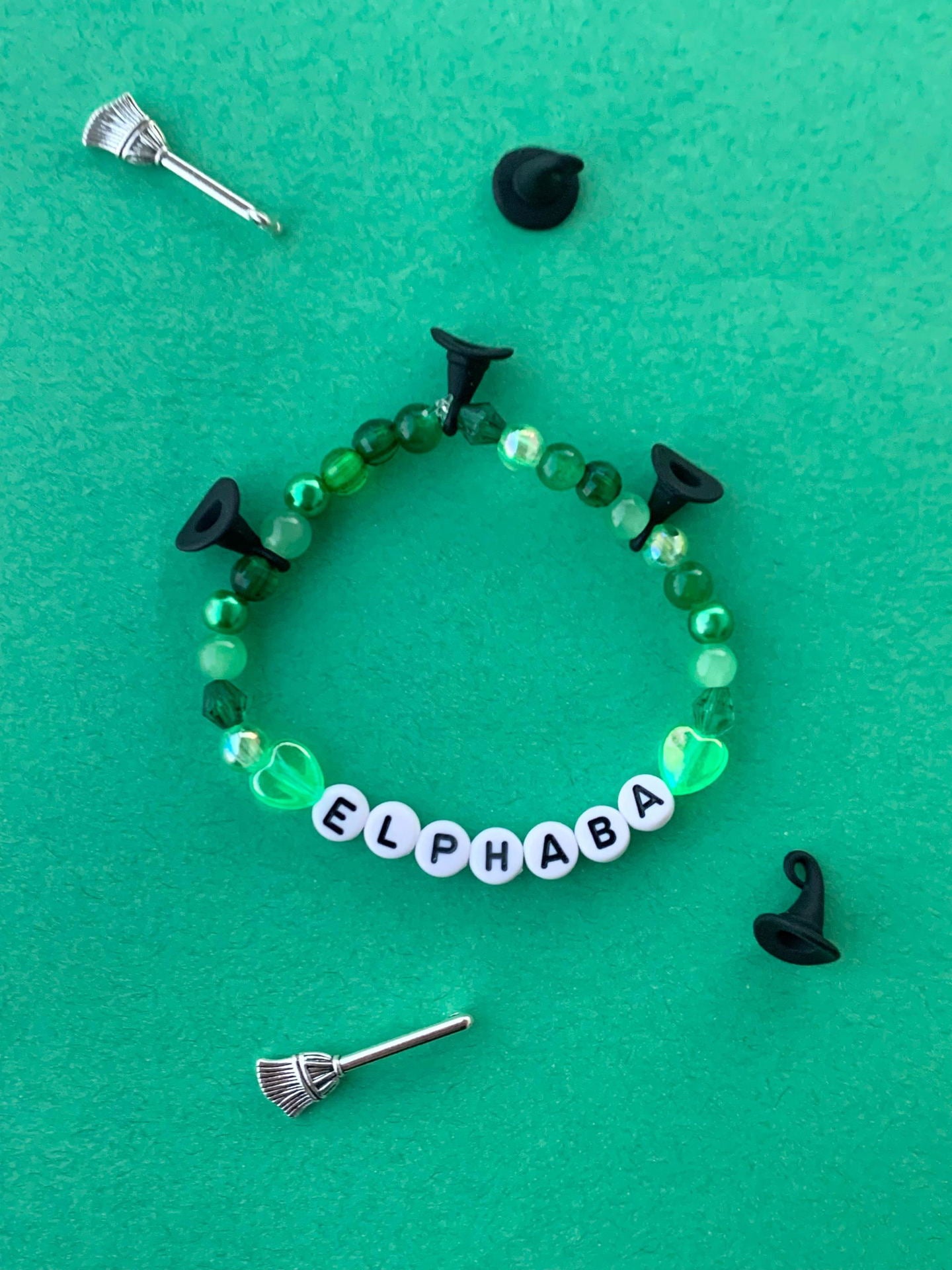 Bar Beads Chicken Blood Spot Emperor Stone Green Gold Bracelets