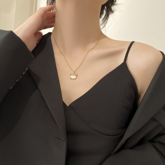 Female Micro Inlaid Zircon Simple Clavicle Chain Temperament Entry Necklaces