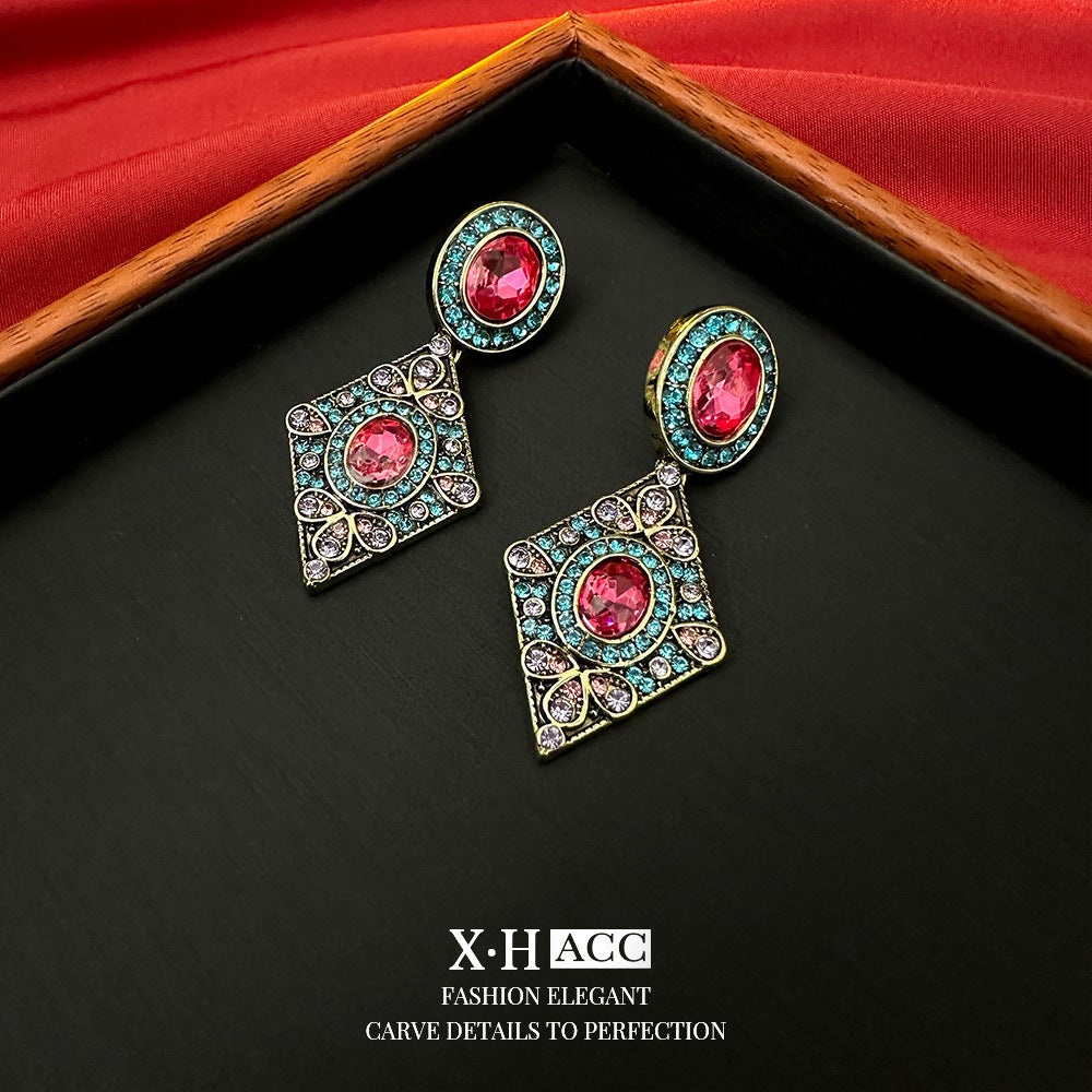 Retro Artistic Court Style Affordable Luxury Earrings