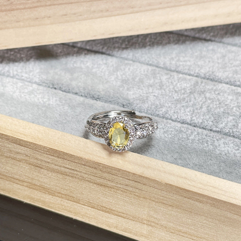 Luxury High-grade Yellow Diamond Rose Cube Candy Open Female Rings