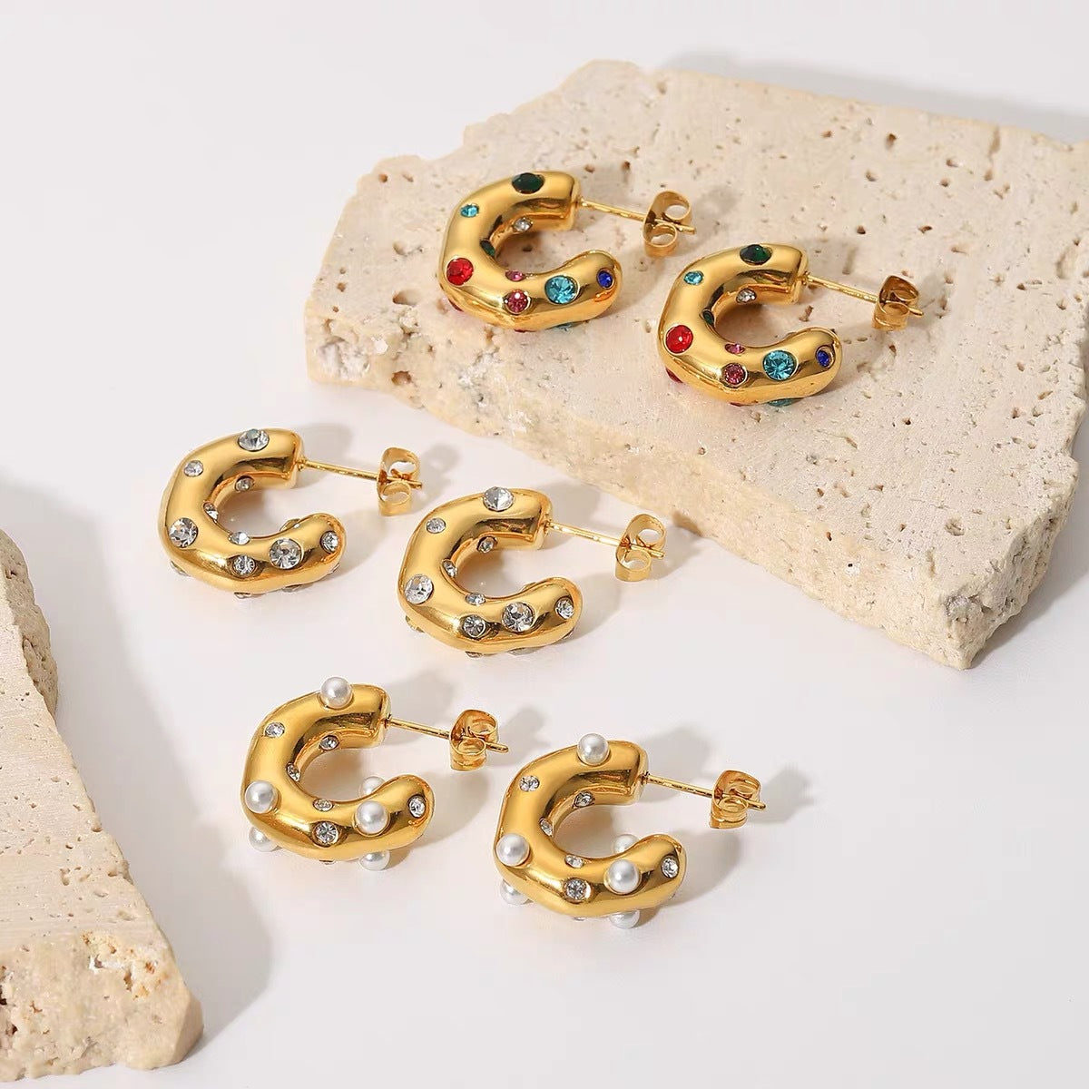 Wind Shaped Hammered Inlaid Zircon Pearl Ear Earrings