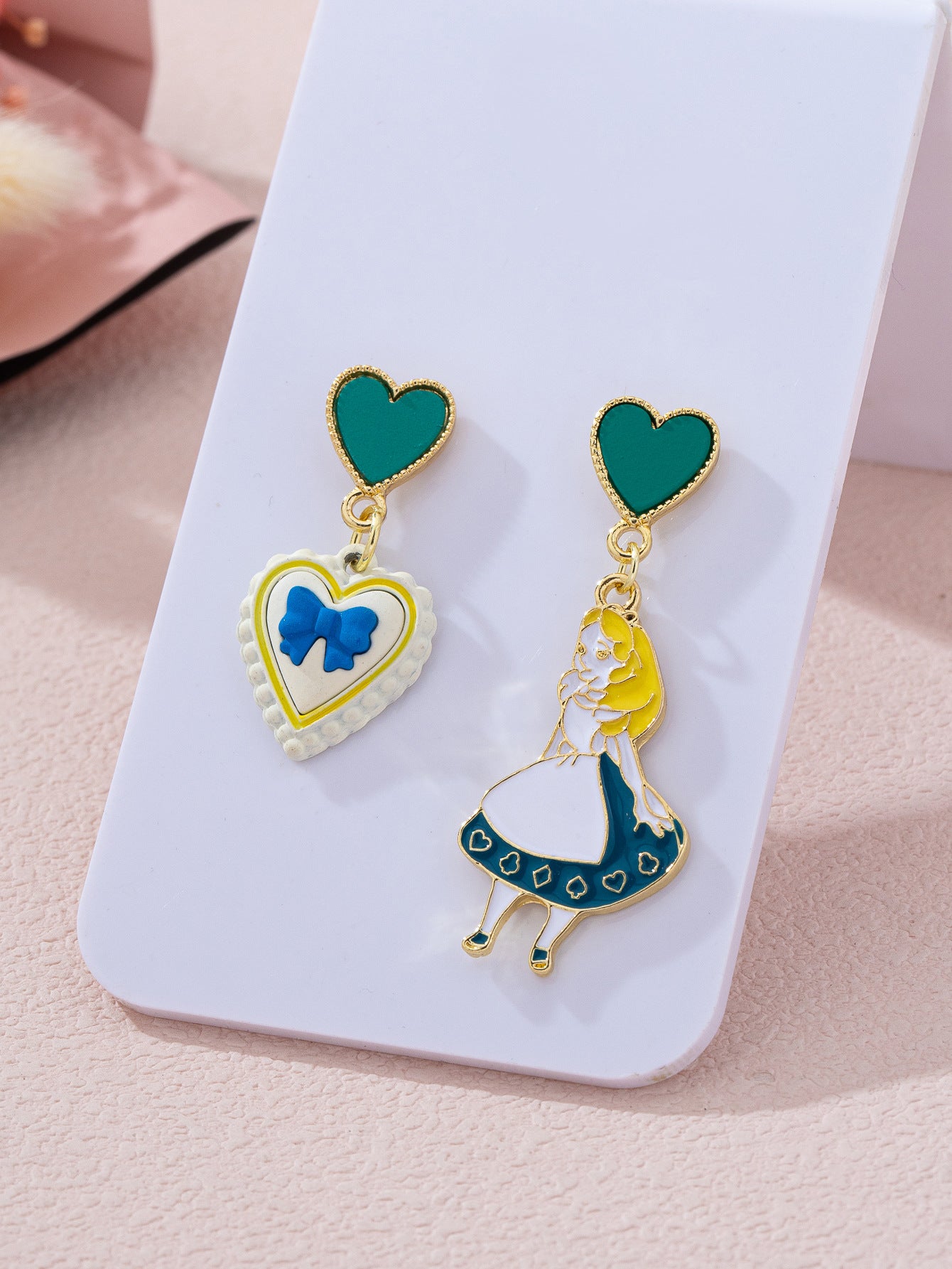 Princess On The Run Red Bow Stud Earrings
