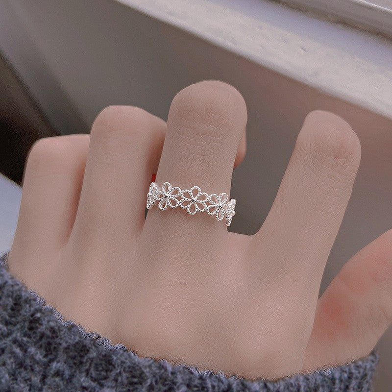 Dignified Geometric Lines Winding Sier Opening Rings