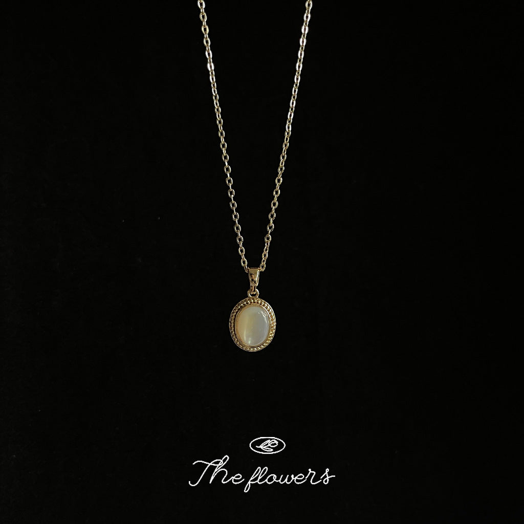French Entry Lux Wind Commuter Daily Necklaces