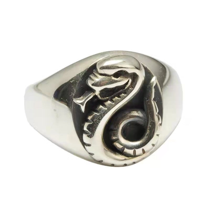 Badge Snake Court Oval Retro Glossy Rings