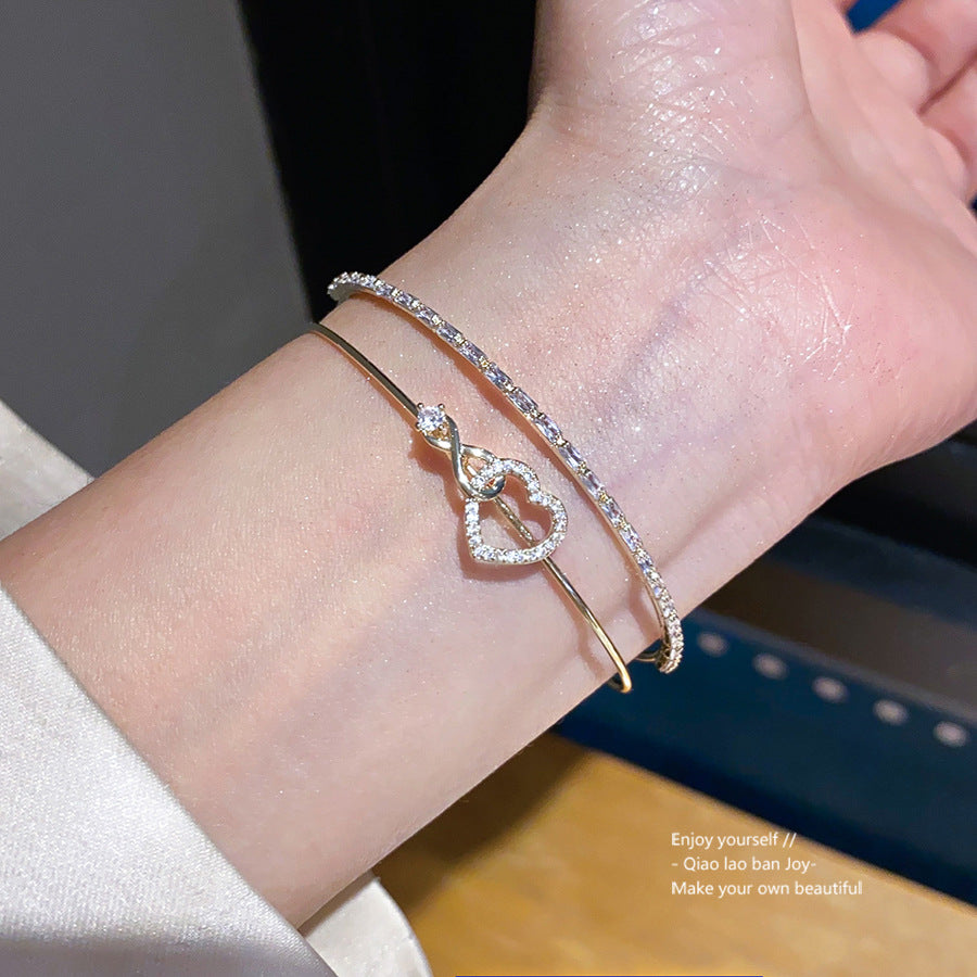 Women's Geometric Double Layers Loving Heart Fashionable Exquisite Light Bracelets