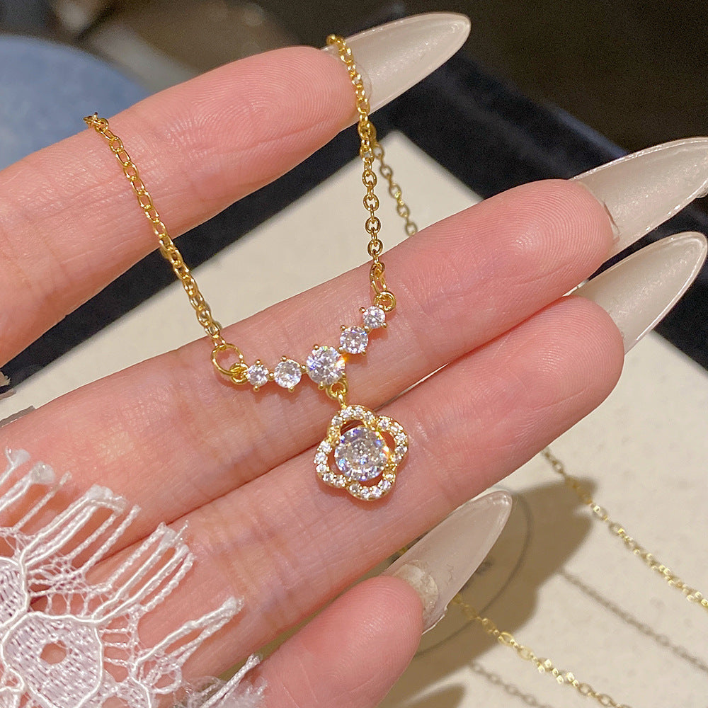 Women's Flash Zircon Artsy Design Exquisite Versatile Necklace
