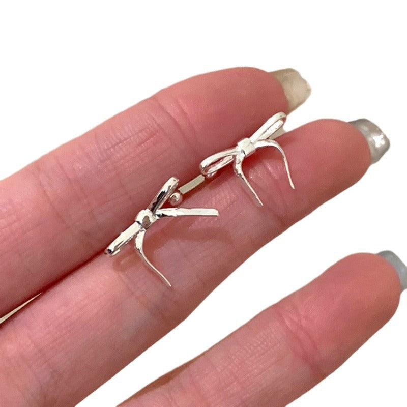 Sier Needle Niche Bow Female Elegant Earrings