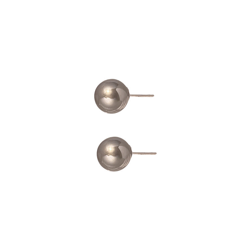 Women's Gray Pearl Fashionable Simple Design Light Earrings