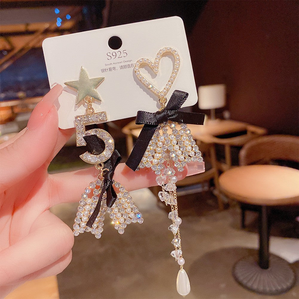 Women's Vintage Tassel Diamond High-grade Ear Minority Earrings