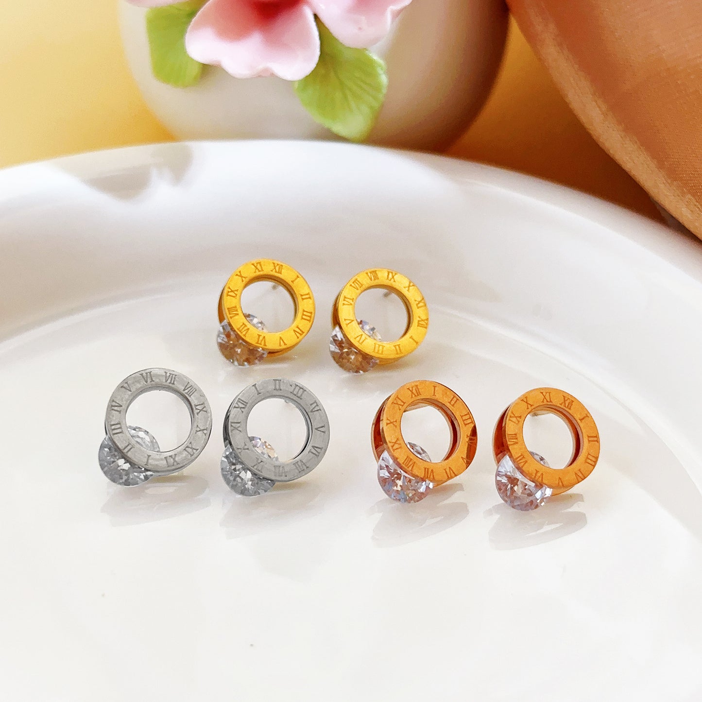 Steel Ear Female Temperament Roman Characters High-grade Stud Earrings