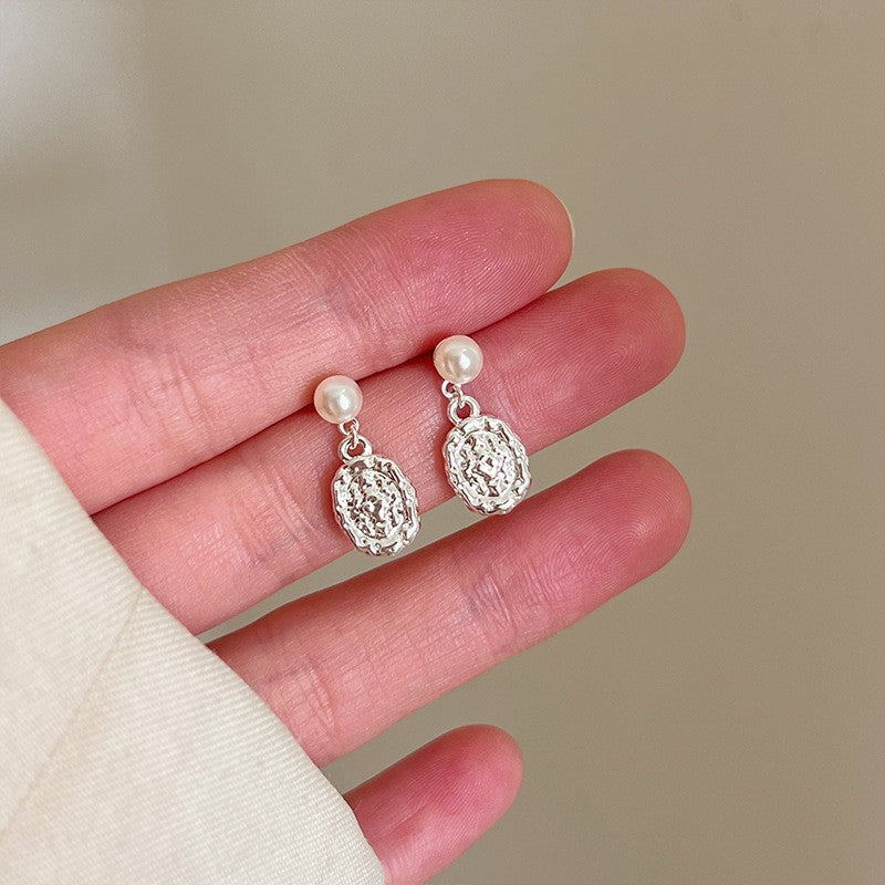 Women's Exquisite Simple Fashionable Design Sier Needle Earrings