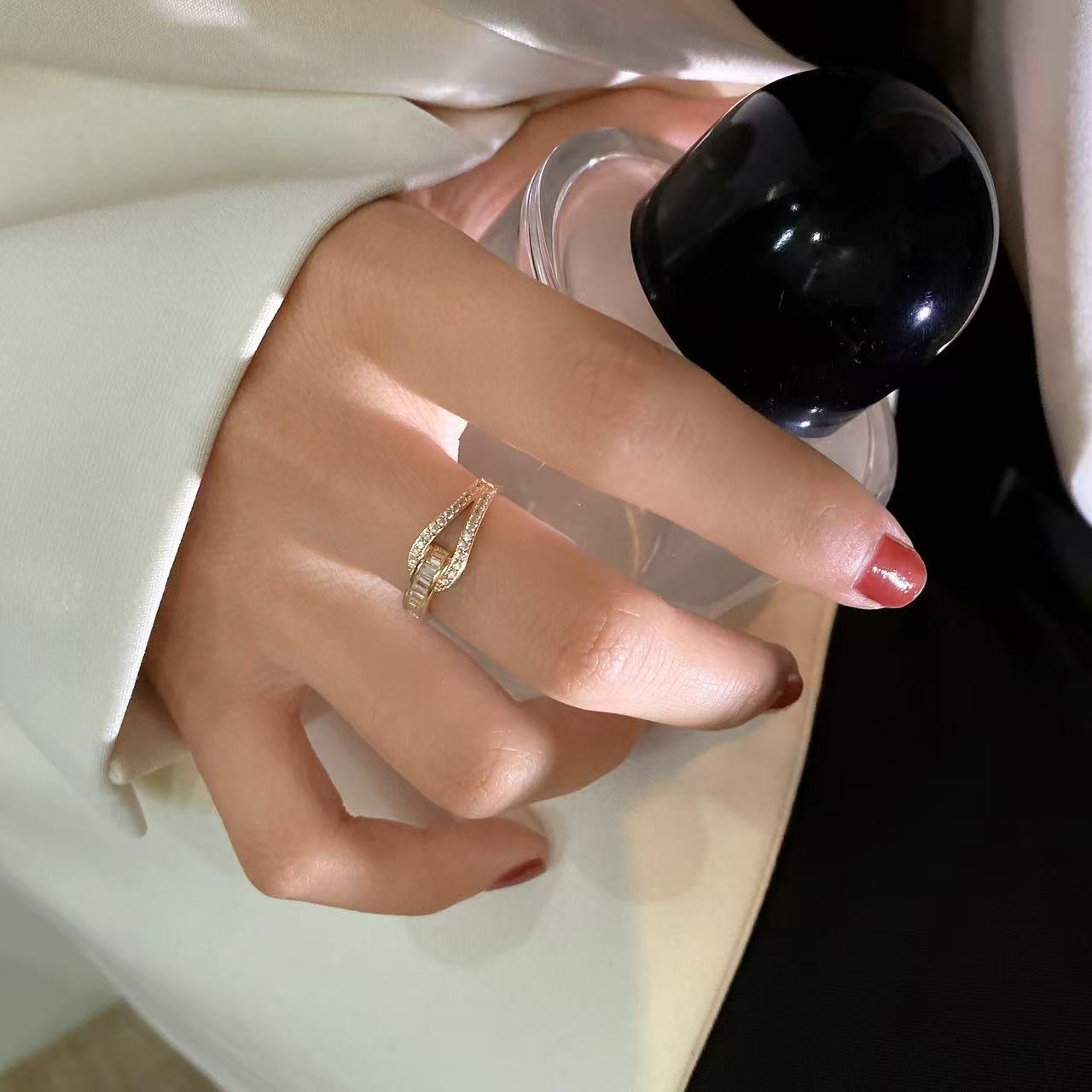Horseshoe Gang Drill Zircon Affordable Luxury Fashion Temperamental Ring