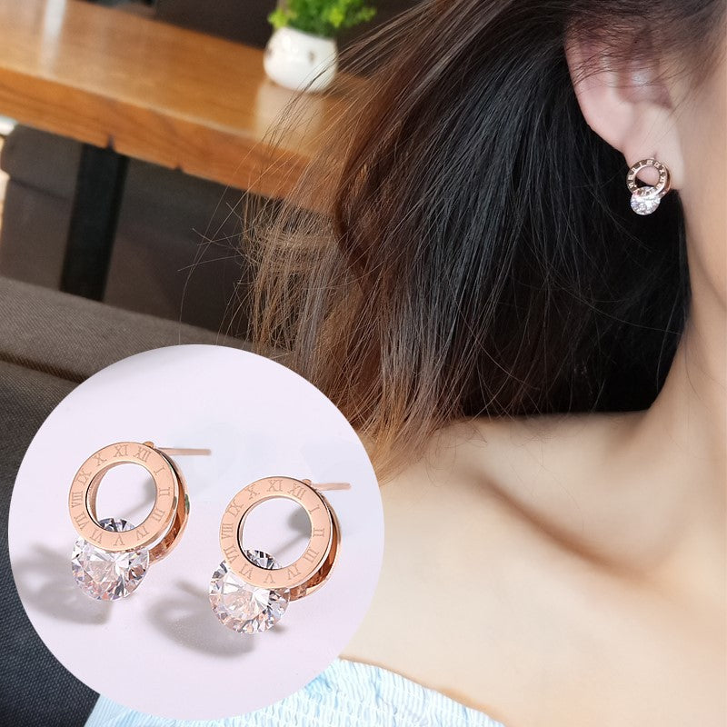 Steel Ear Female Temperament Roman Characters High-grade Stud Earrings