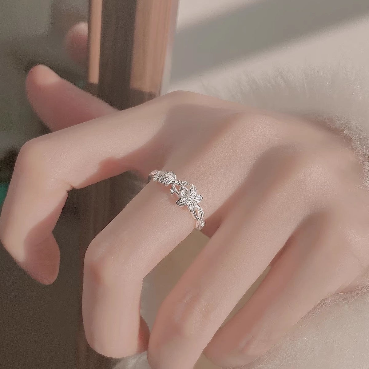 Women's Sterling Sier Lily Flower For Design Exquisite Ring