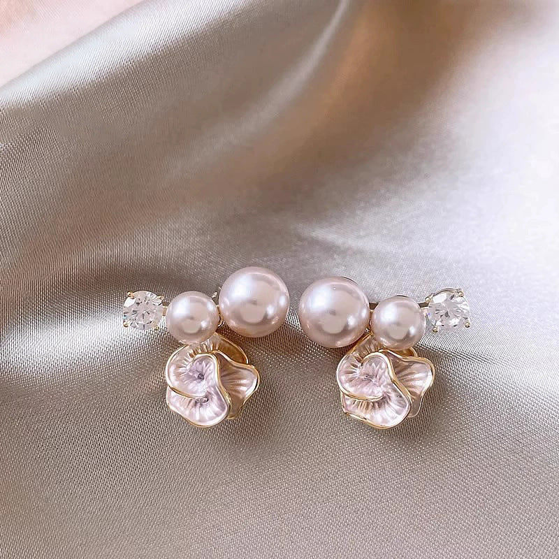 Women's Sier Needle Light Luxury Minority Pearl For Graceful Stud Earrings